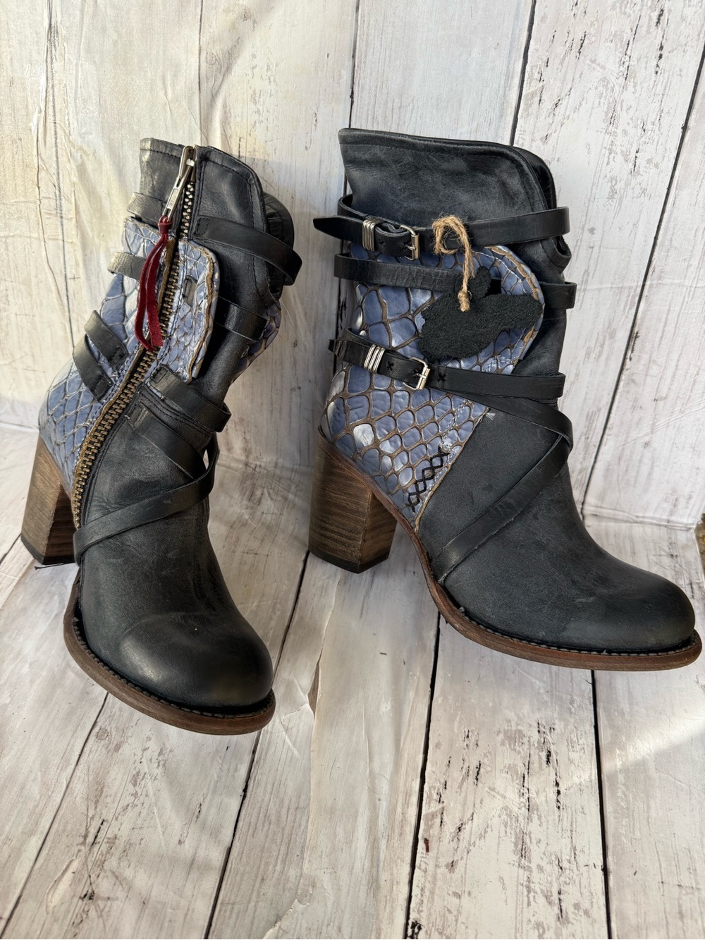 Freebird Baker Boot black Multi Color - Picture 2 of 13